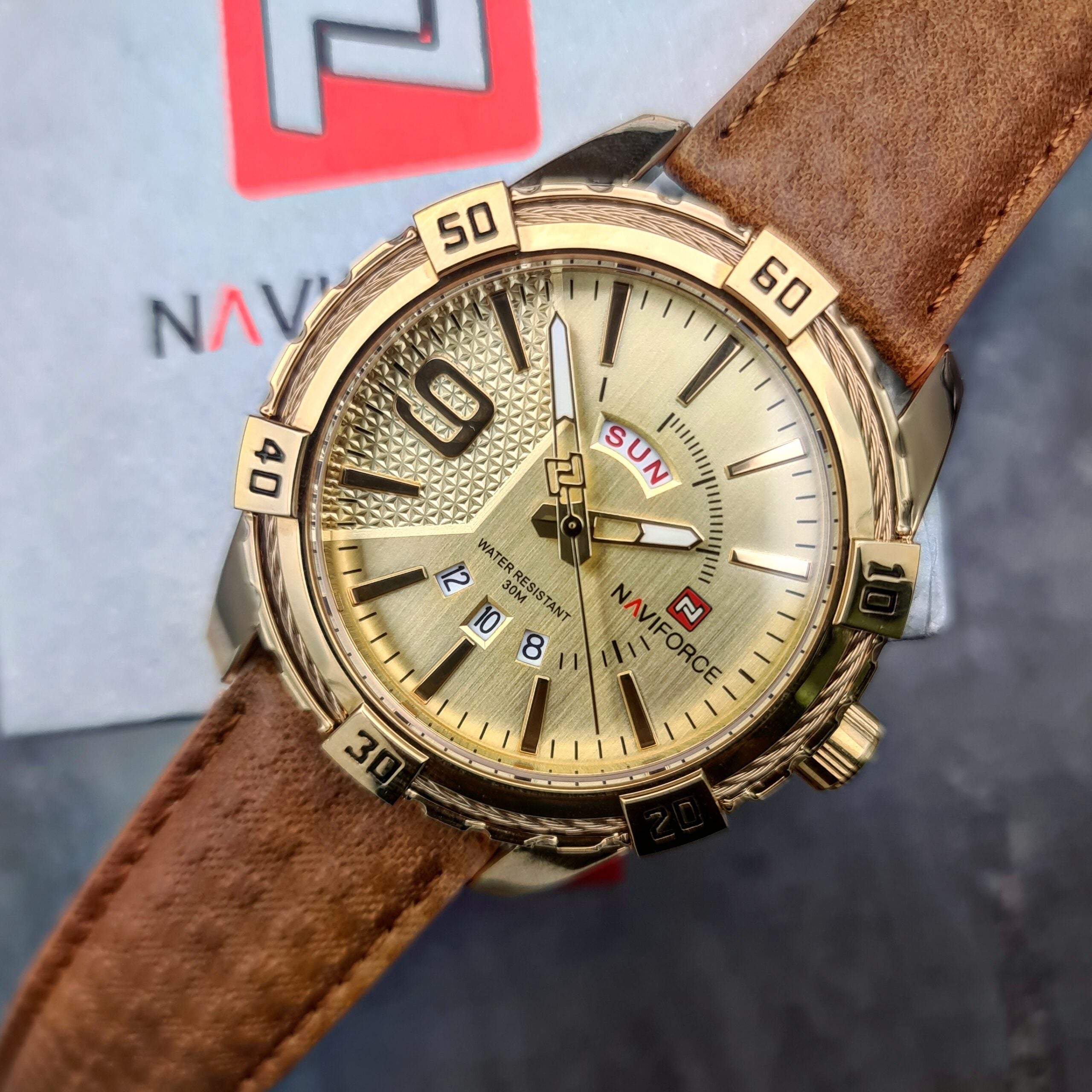 Orologio sale naviforce istruzioni